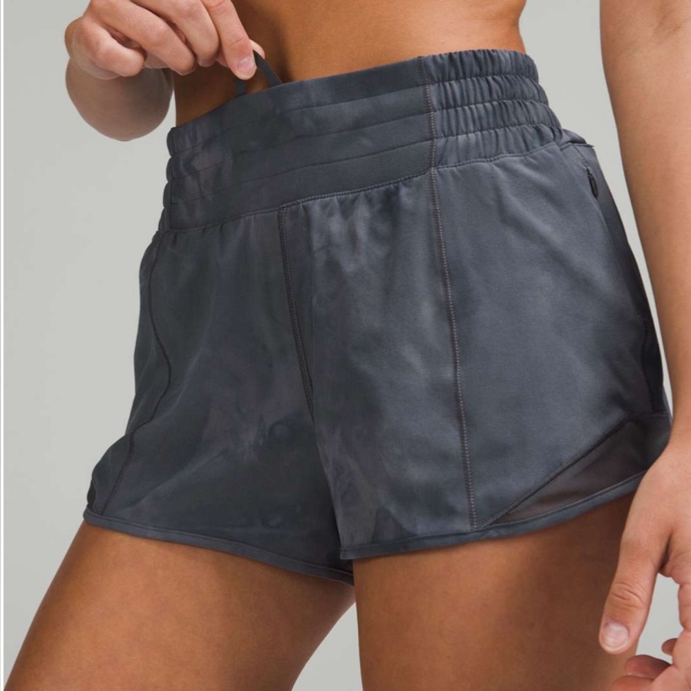 lulu lemon hotty hot shorts